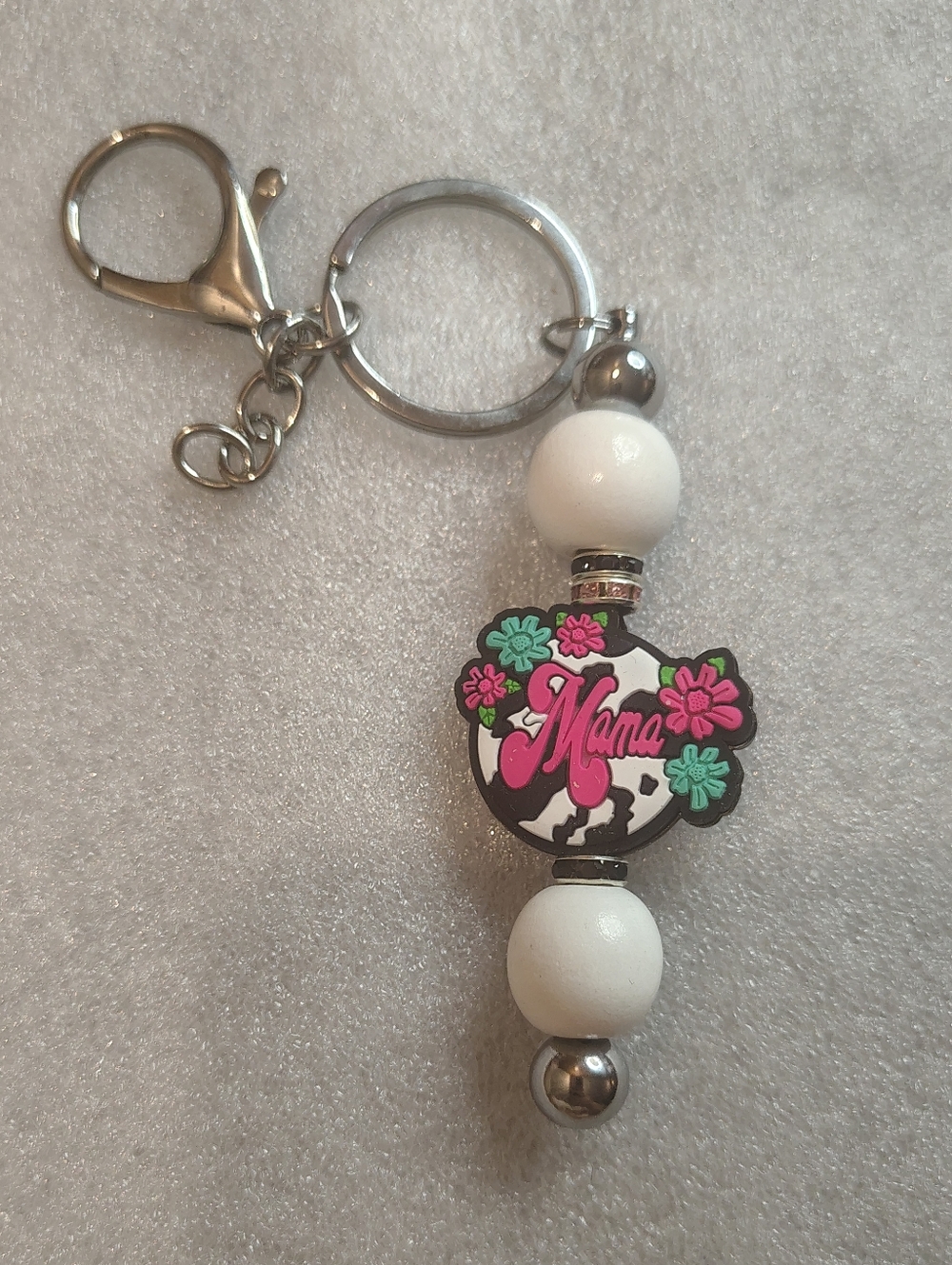 🩰 Mama Beaded Keychain